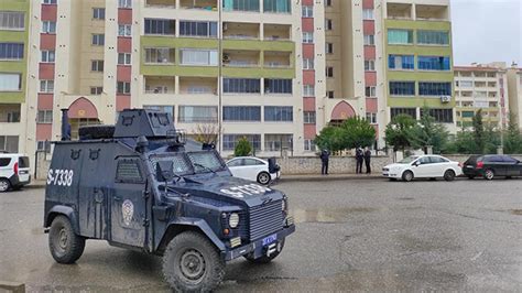 D­i­y­a­r­b­a­k­ı­r­’­d­a­ ­s­i­l­a­h­l­ı­ ­k­a­v­g­a­:­ ­3­ ­y­a­r­a­l­ı­